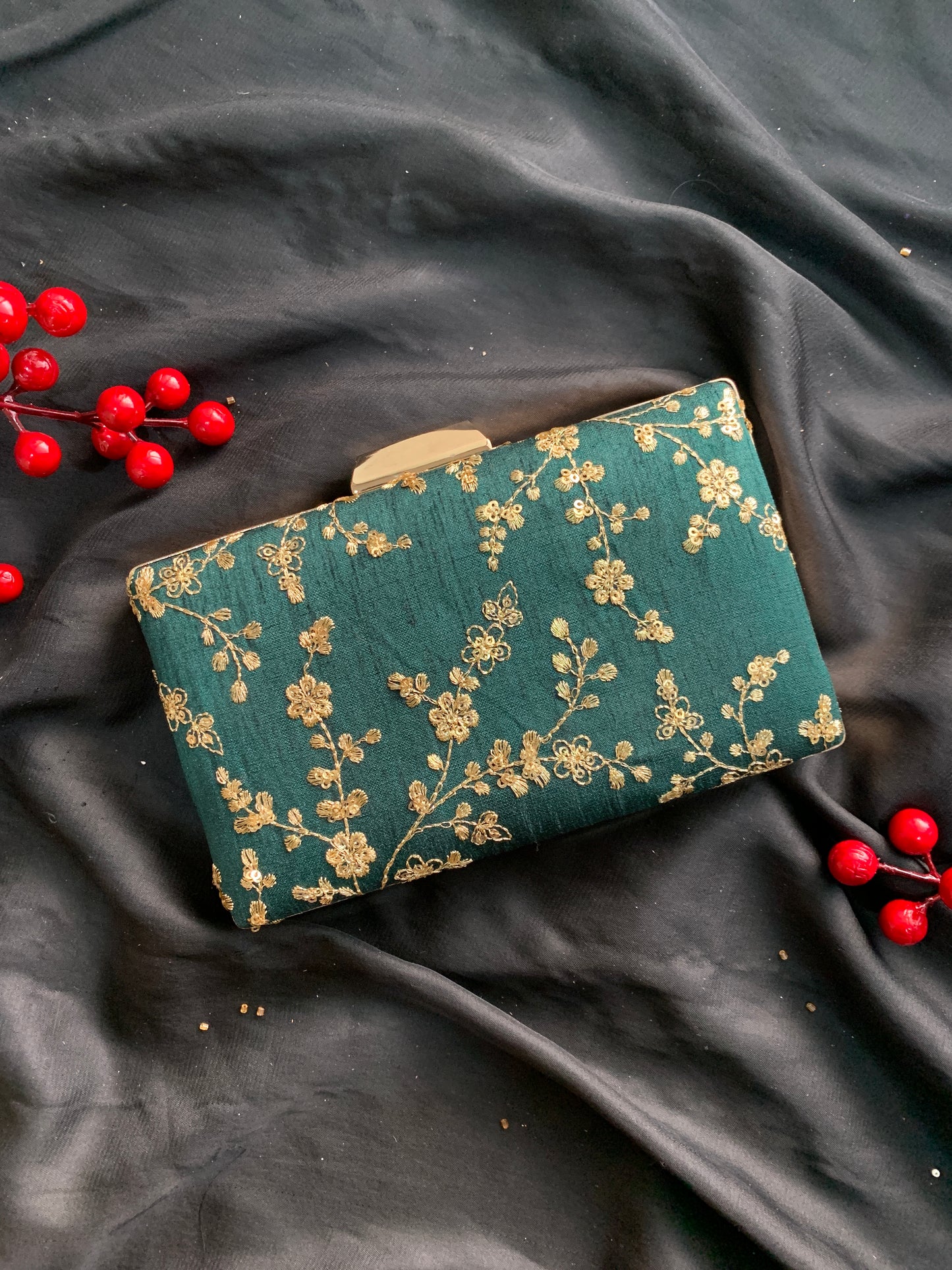 Floral Creeper Clutch