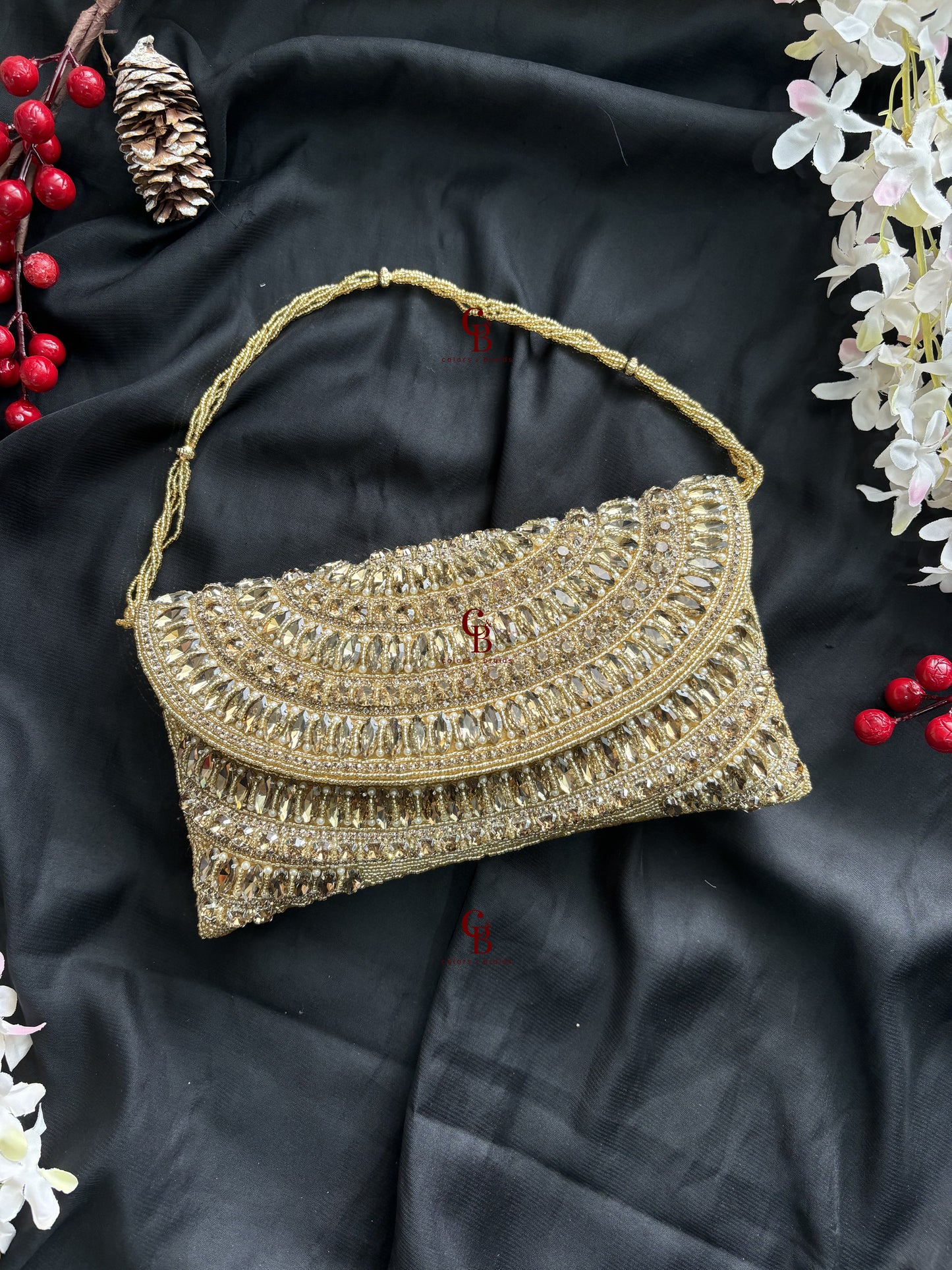 Crystal Glamour Enveloped Shaped Clutch