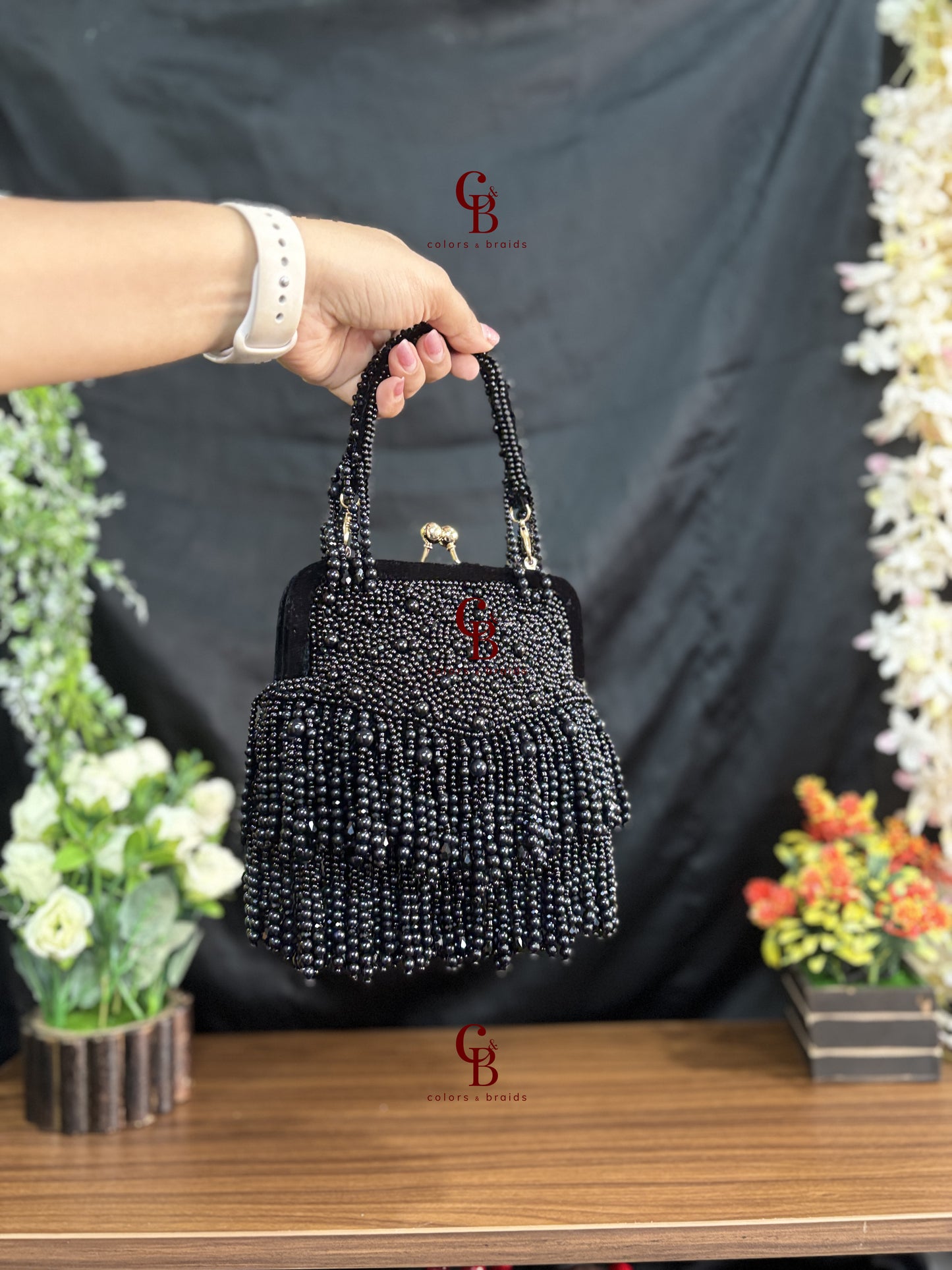 Mumtaz Pearl Batua Bag