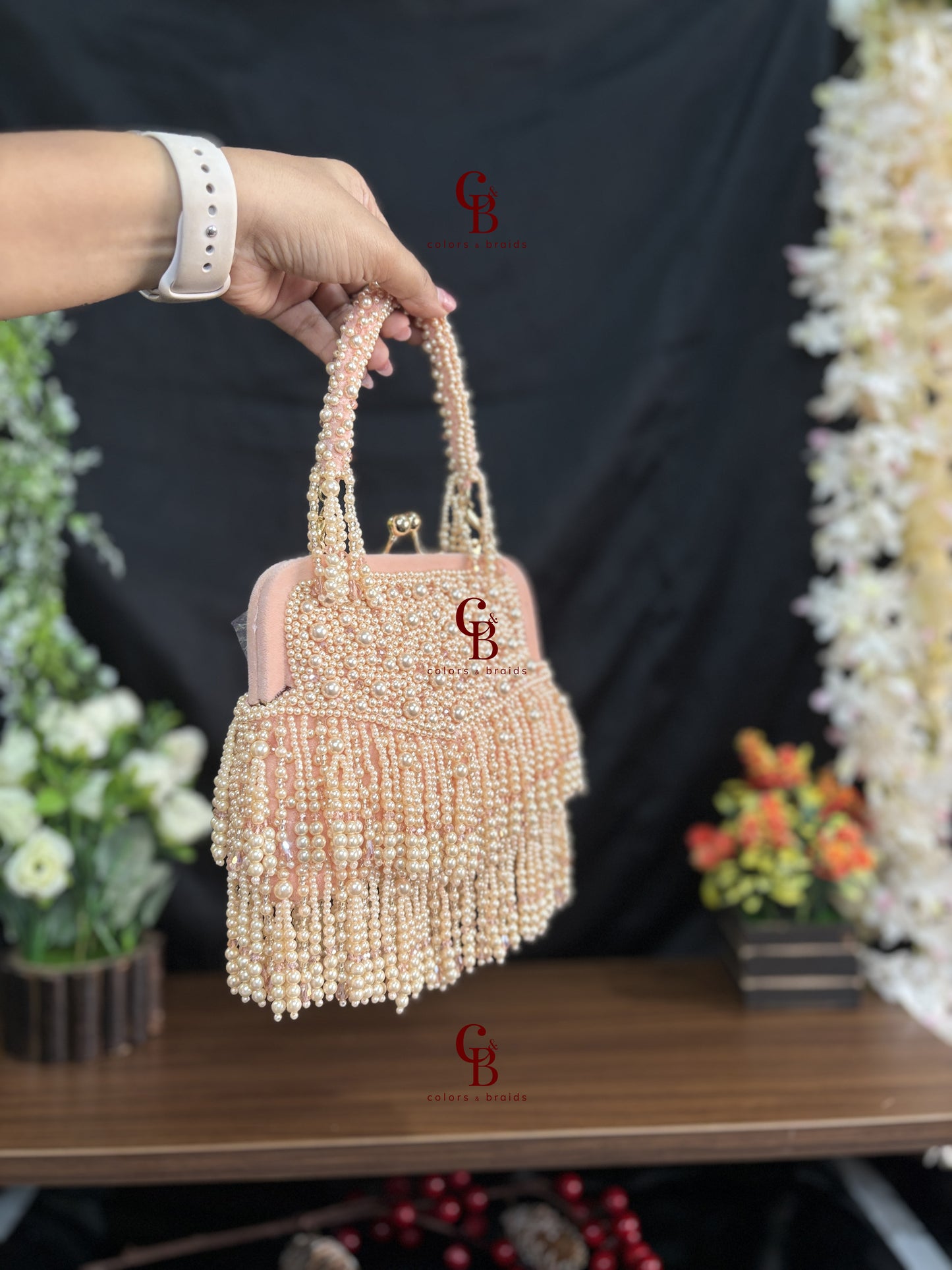 Mumtaz Pearl Batua Bag