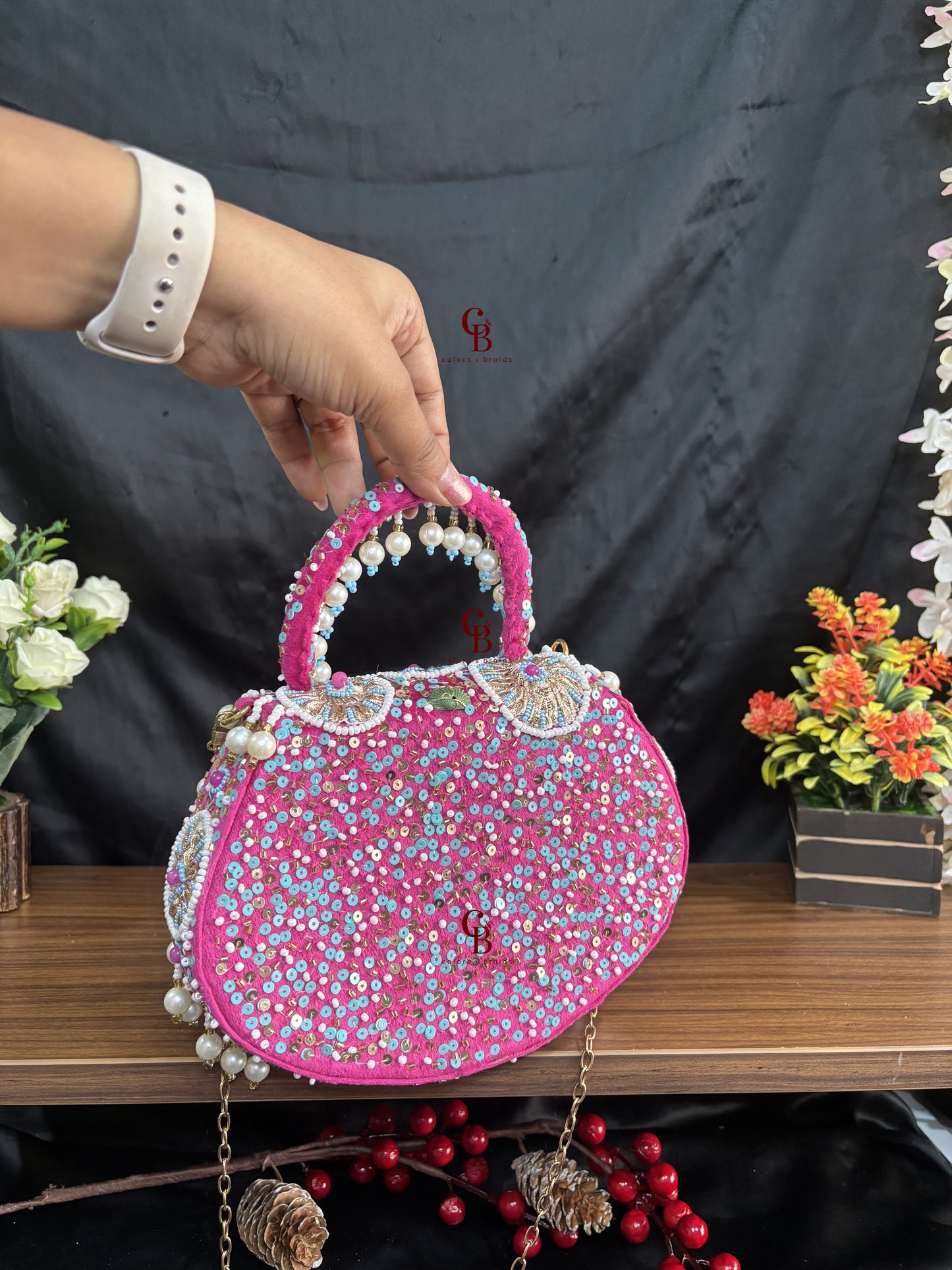 Meher Flap bag - Pearl hangings