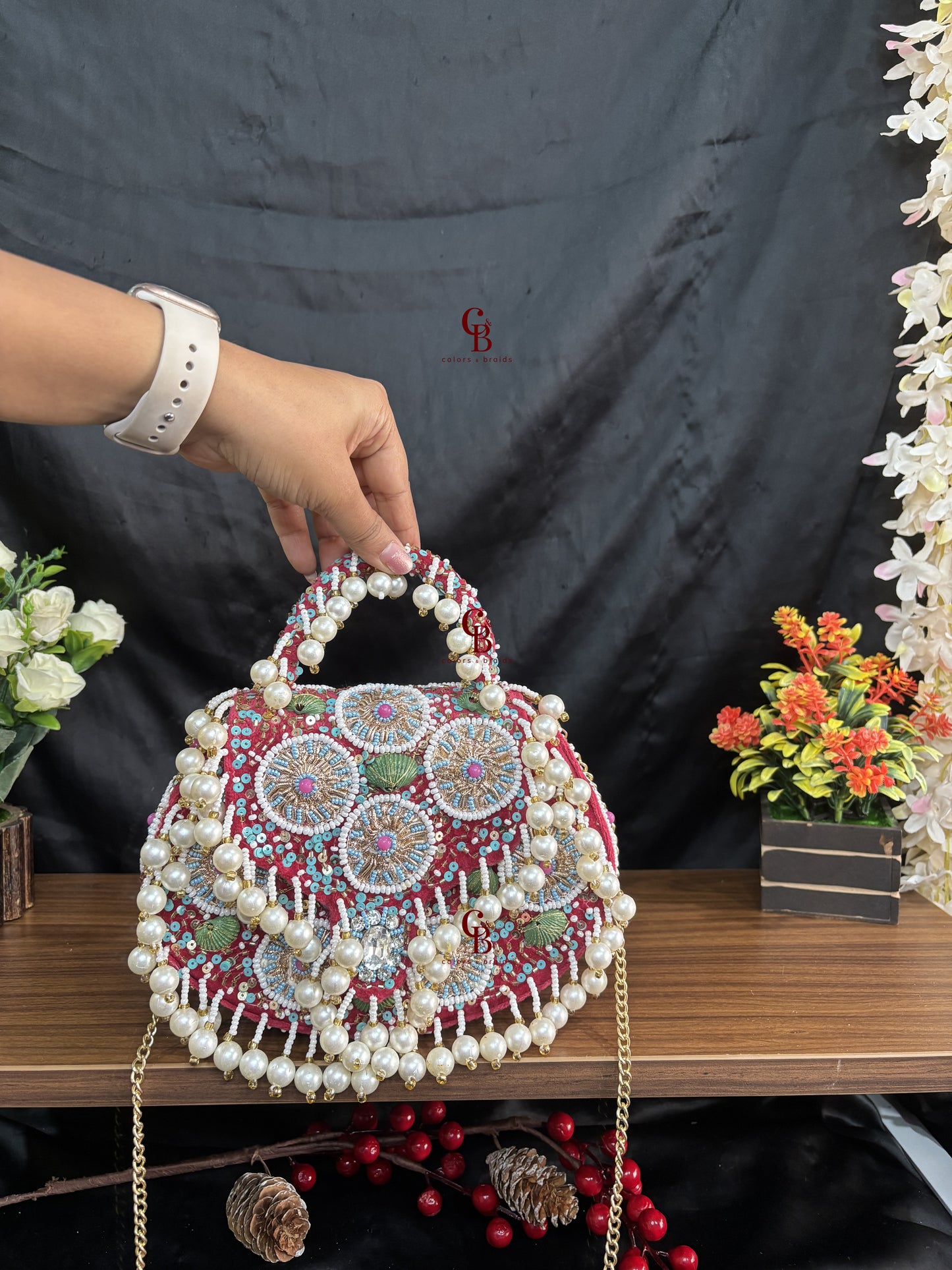 Meher Flap bag - Pearl hangings