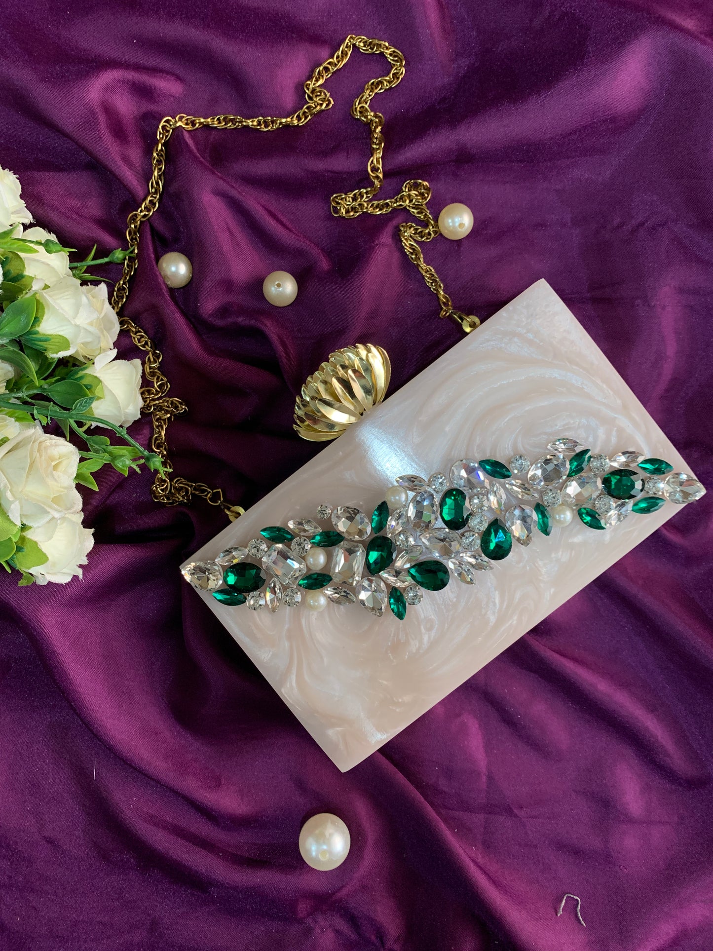 Green stone Resin Clutch