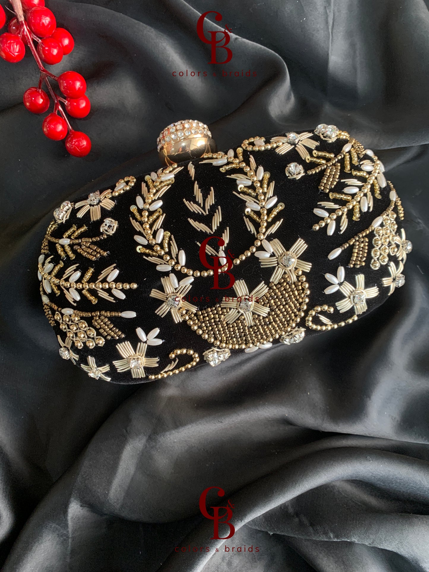 Diya embroidered Clutch