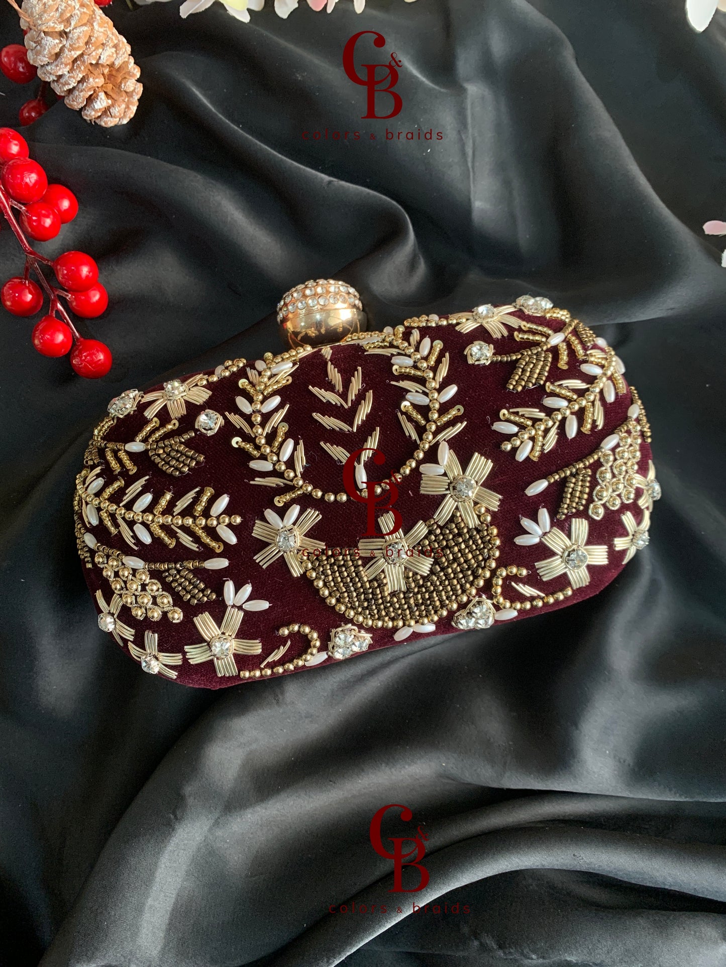 Diya embroidered Clutch