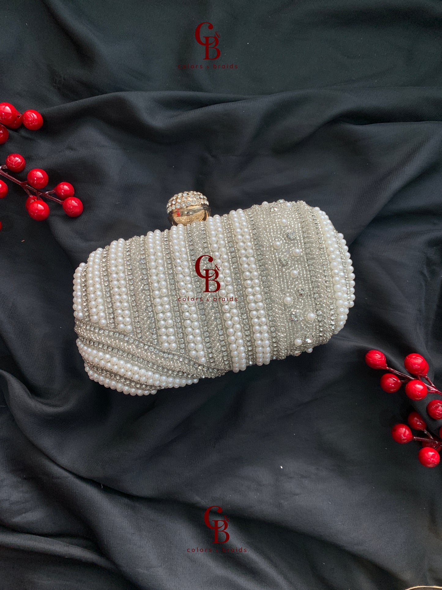 Classic Oval Pearl Clutch