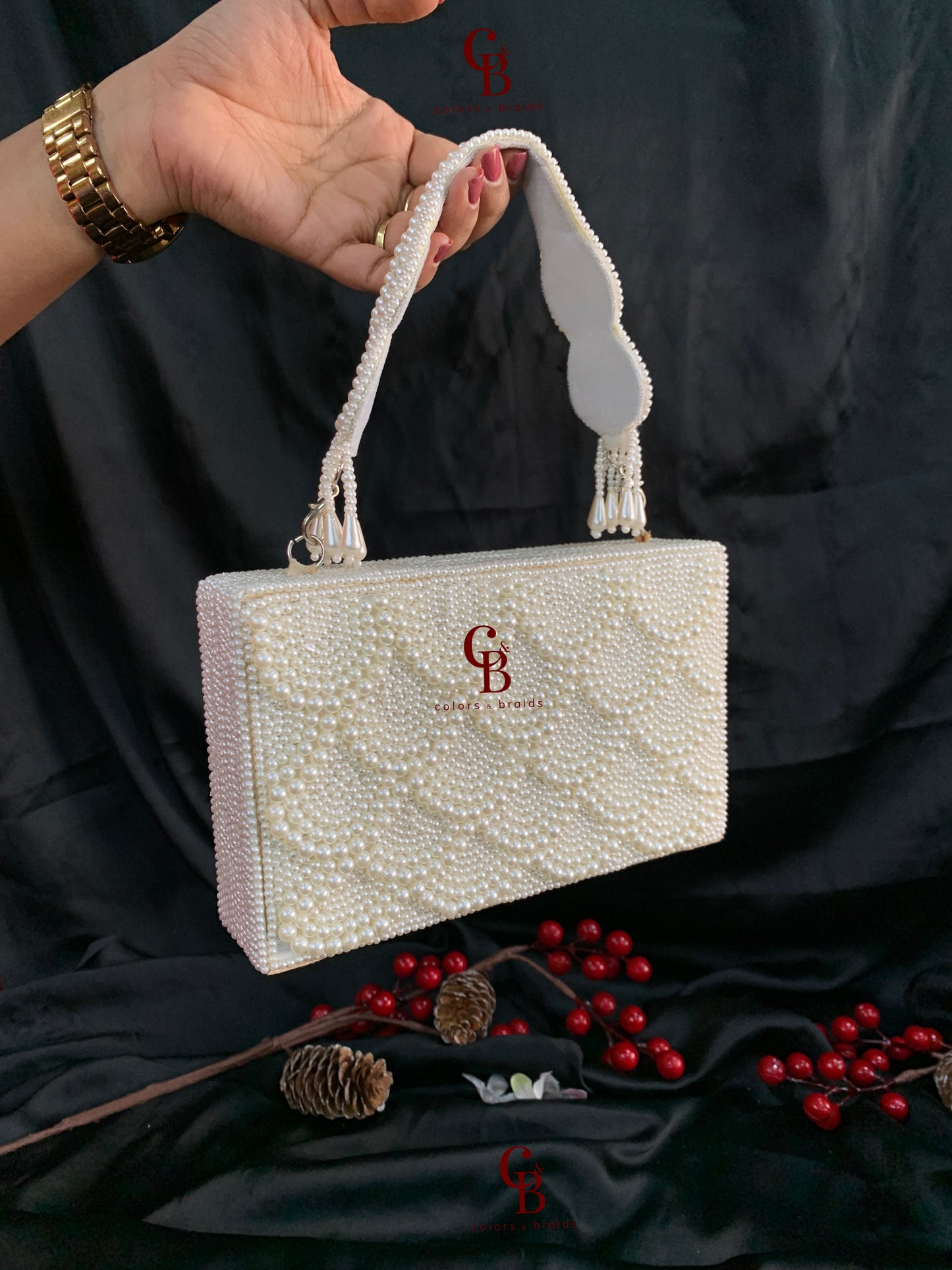 Arsella Pearl Box Clutch