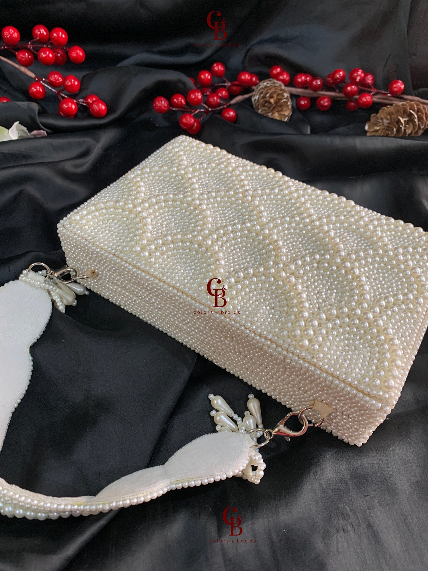 Arsella Pearl Box Clutch