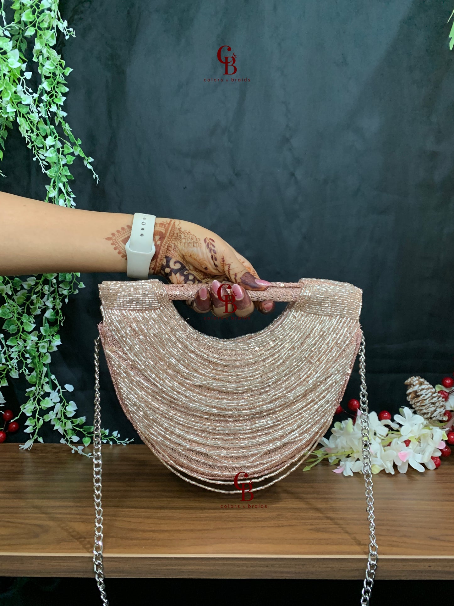 Isa Cut Dana Mala Bag