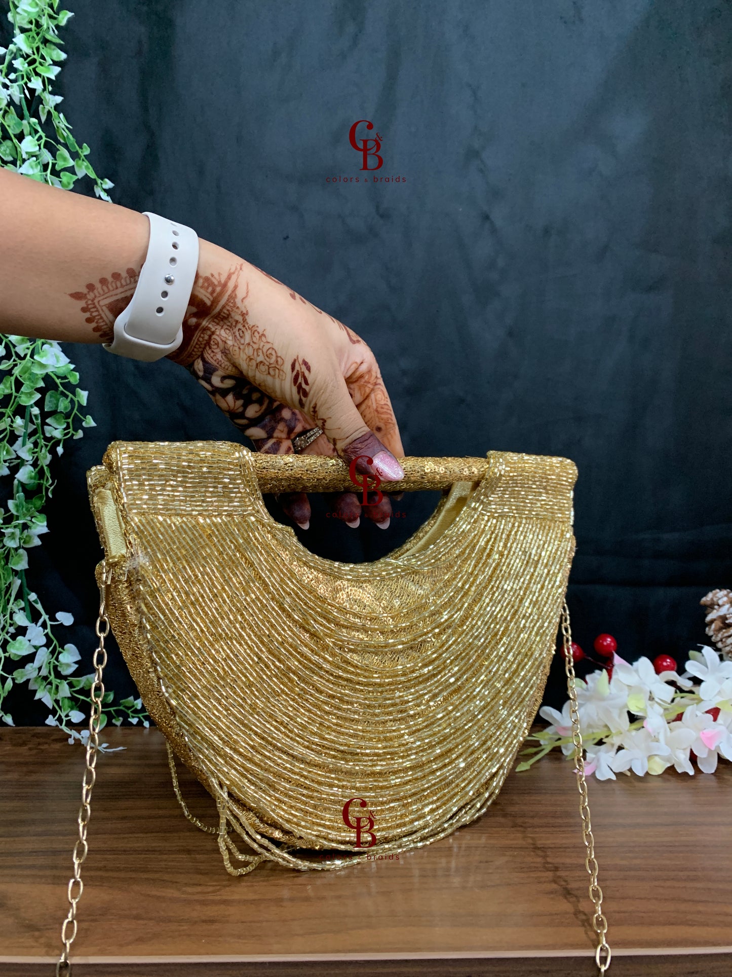 Isa Cut Dana Mala Bag