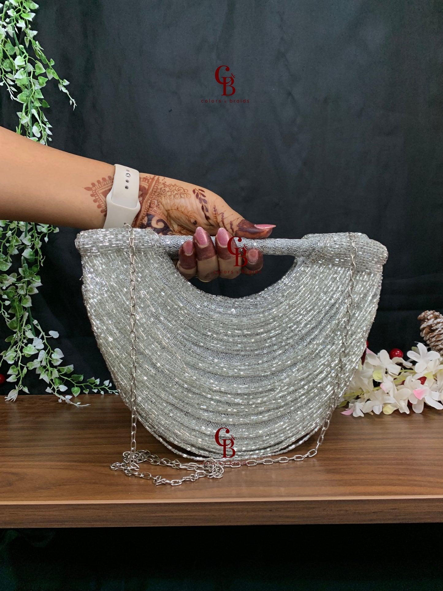 Isa Cut Dana Mala Bag