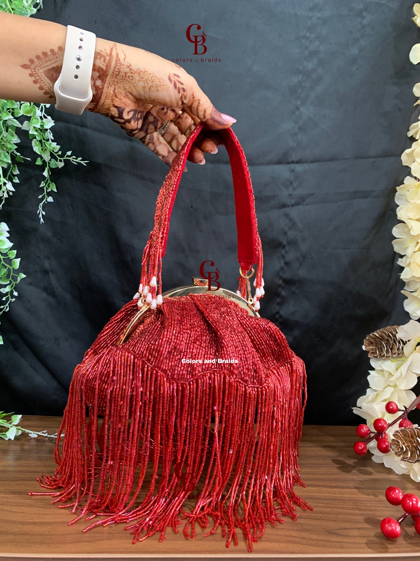 Cut Dana Long Tassel batua