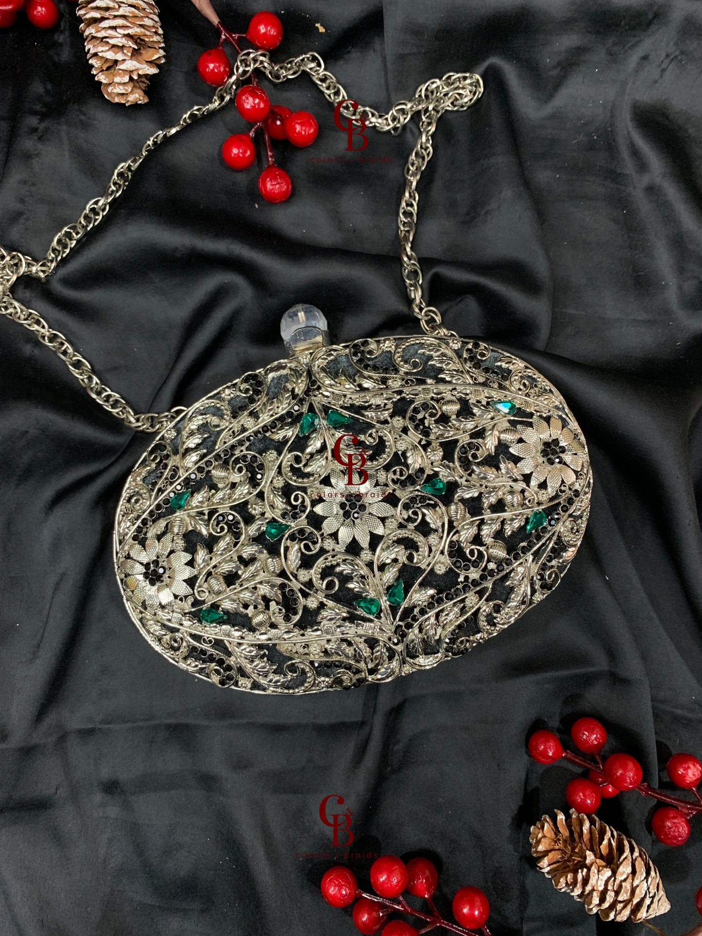 Silver Oval Mother of Pearl - MOP Clutch