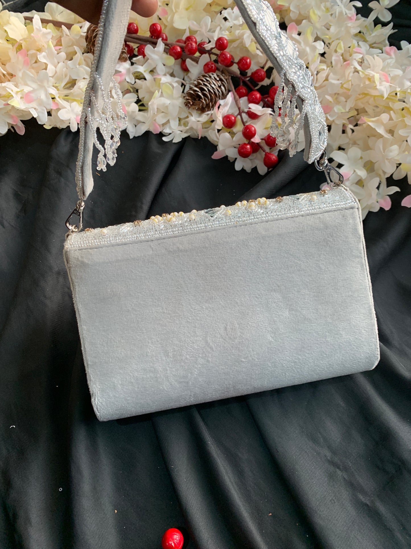 Mirror Flap Clutch